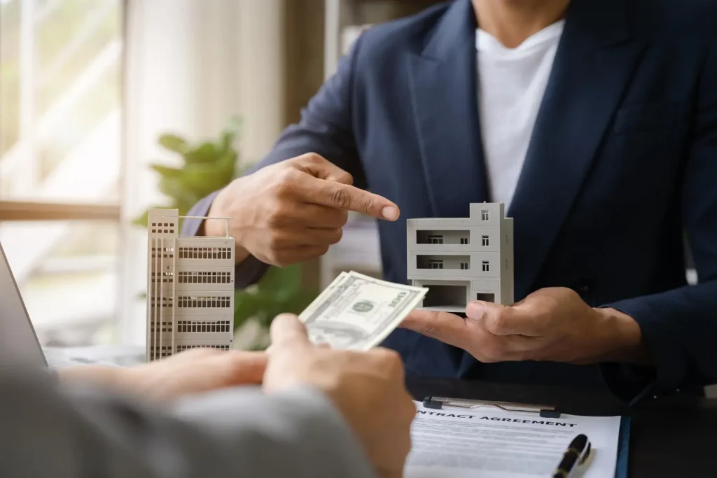 Cash Home Buyers vs. Realtors in Kingsport, TN