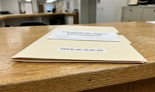 Tennessee Chancery Court motion to redeem clerk's office